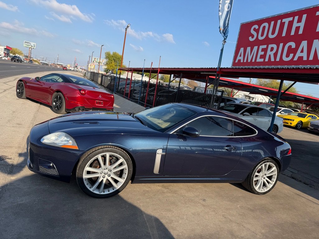 Used 2007 Jaguar XKR R image 4