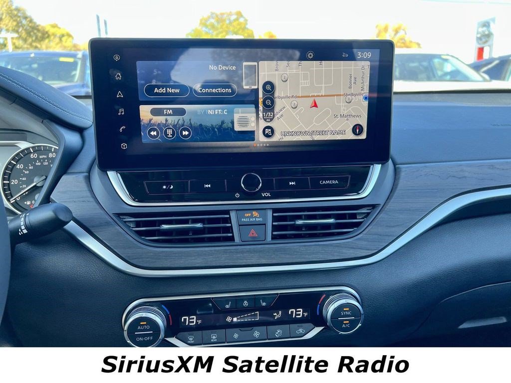 Certified 2025 Nissan Altima 2.5 SL FWD image 8