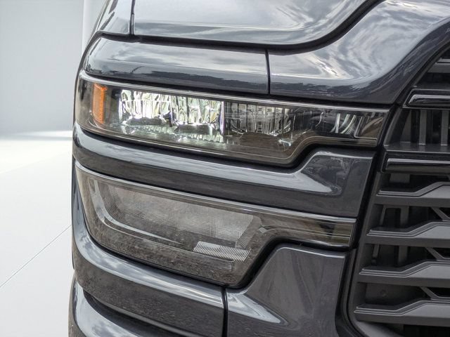 New 2026 RAM 3500 Big Horn AWD/4WD image 9