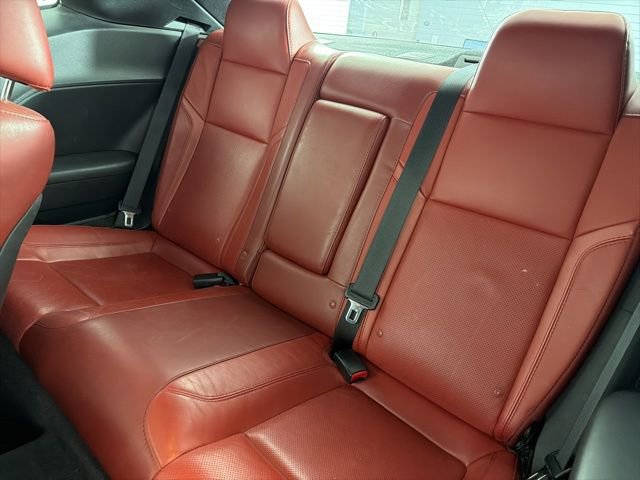 Used 2016 Dodge Challenger R/T Plus RWD image 13