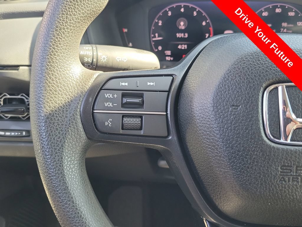 Used 2025 Honda Accord LX image 7