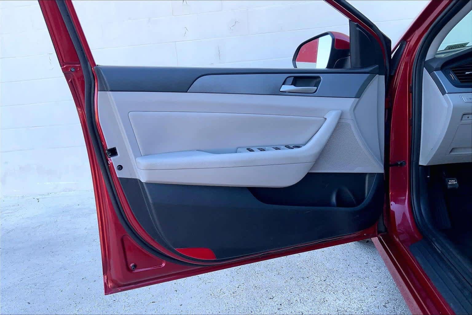 Used 2018 Hyundai Sonata SEL FWD image 27