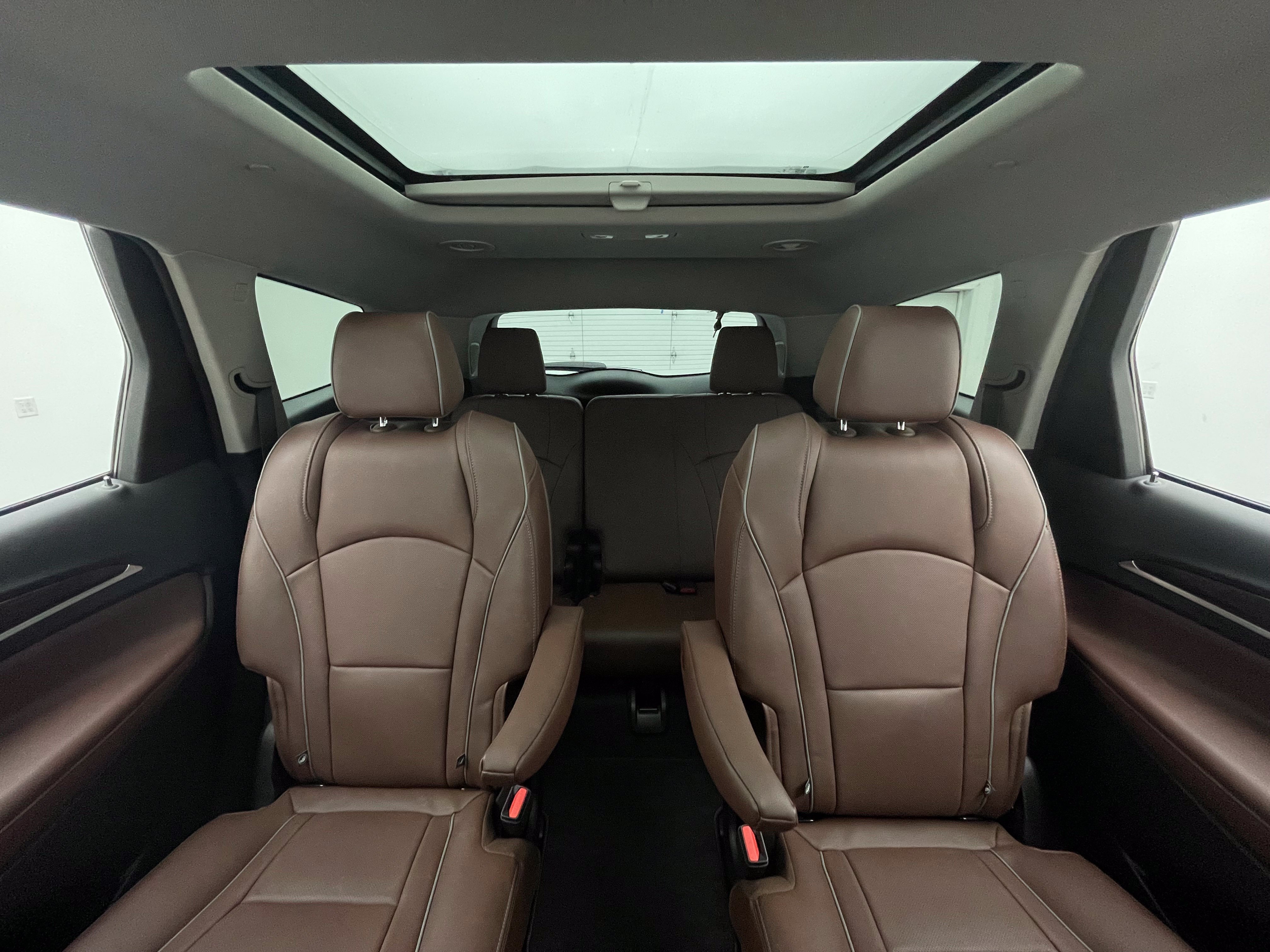 Used 2020 Buick Enclave Avenir w/ Avenir Technology Package FWD image 43