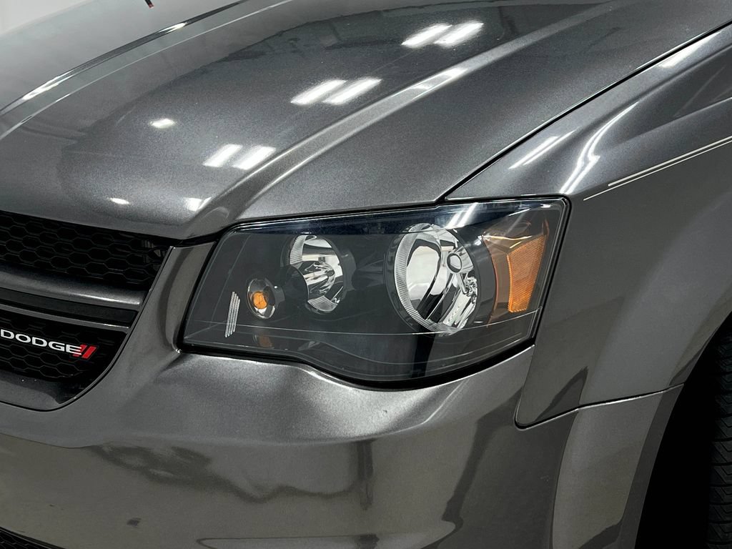 Used 2019 Dodge Grand Caravan GT FWD image 35