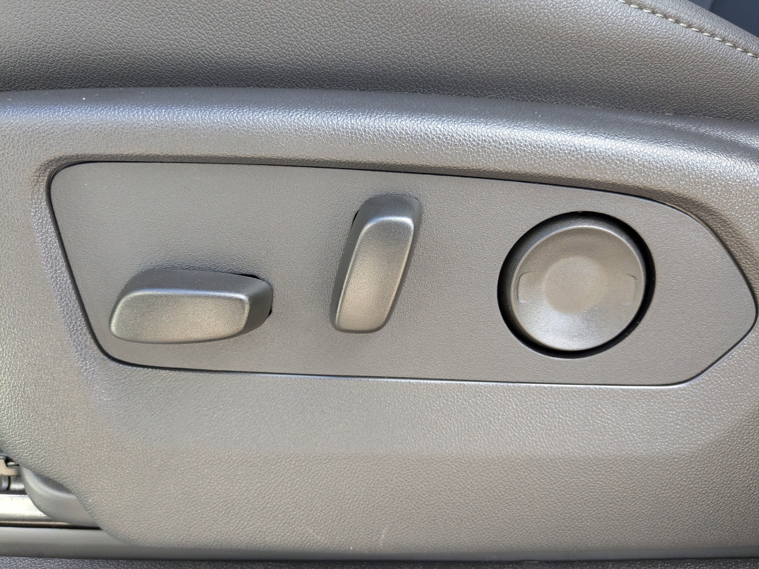 Used 2026 Chevrolet Silverado 1500 LTZ w/ LTZ Premium Texas Edition image 20