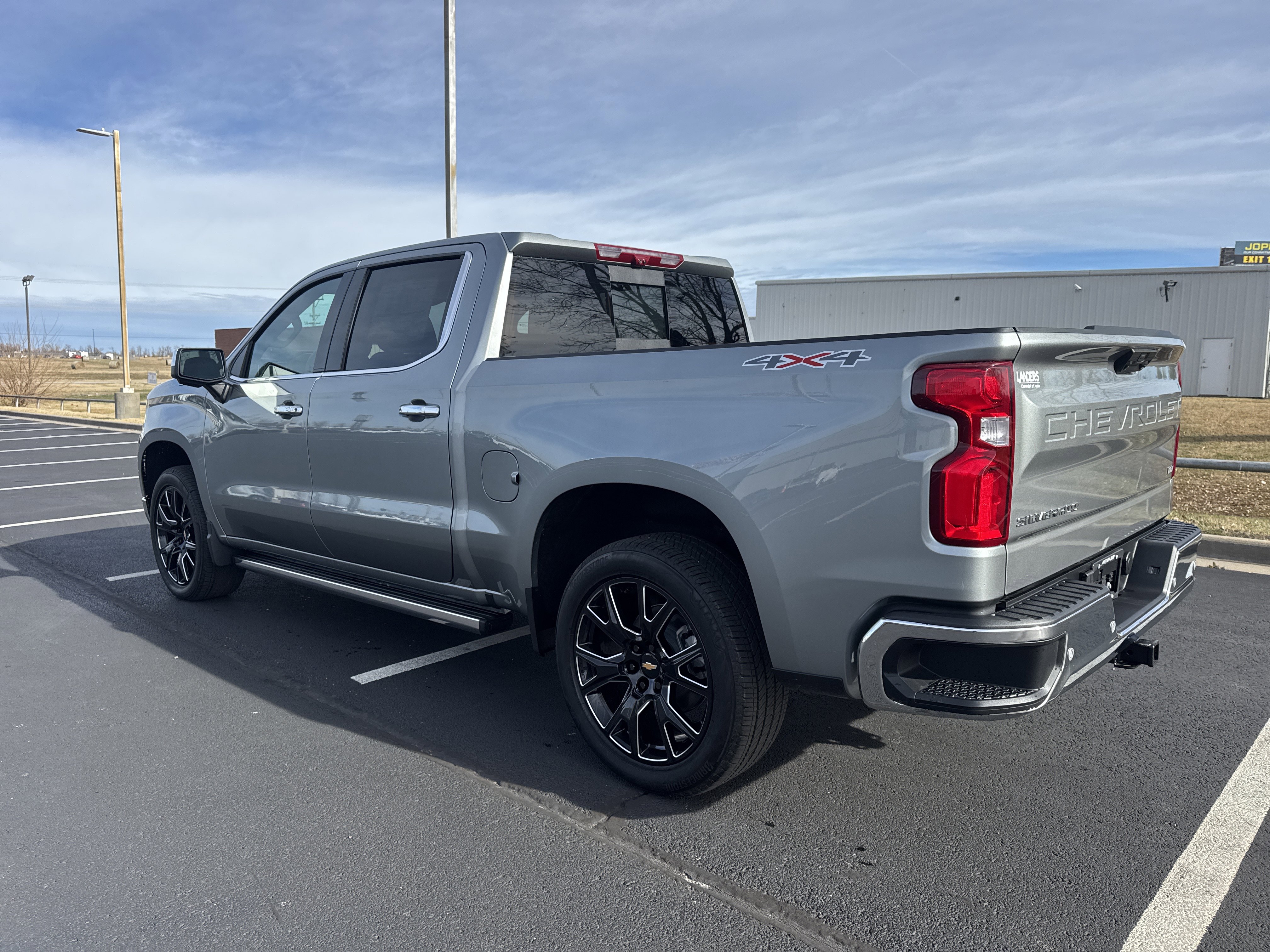 New 2026 Chevrolet Silverado 1500 LTZ w/ LTZ Premium Package image 2