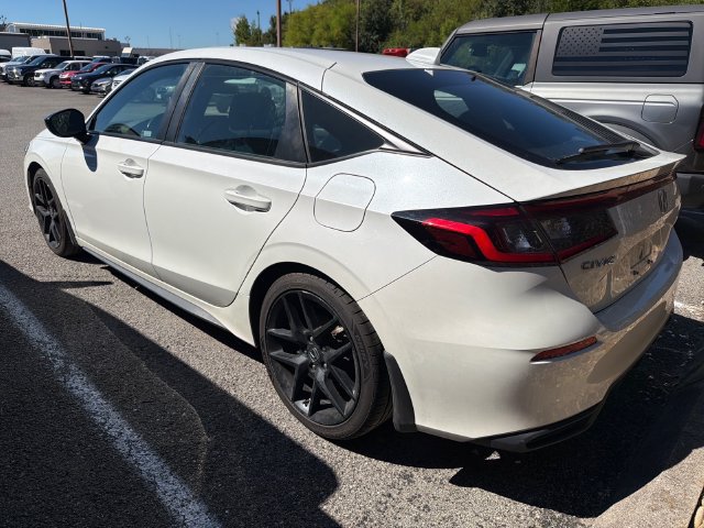 Used 2023 Honda Civic Sport image 4