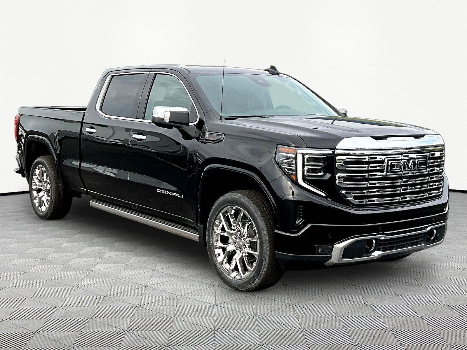 New 2026 GMC Sierra 1500 Denali w/ Denali Reserve Package AWD/4WD image 3