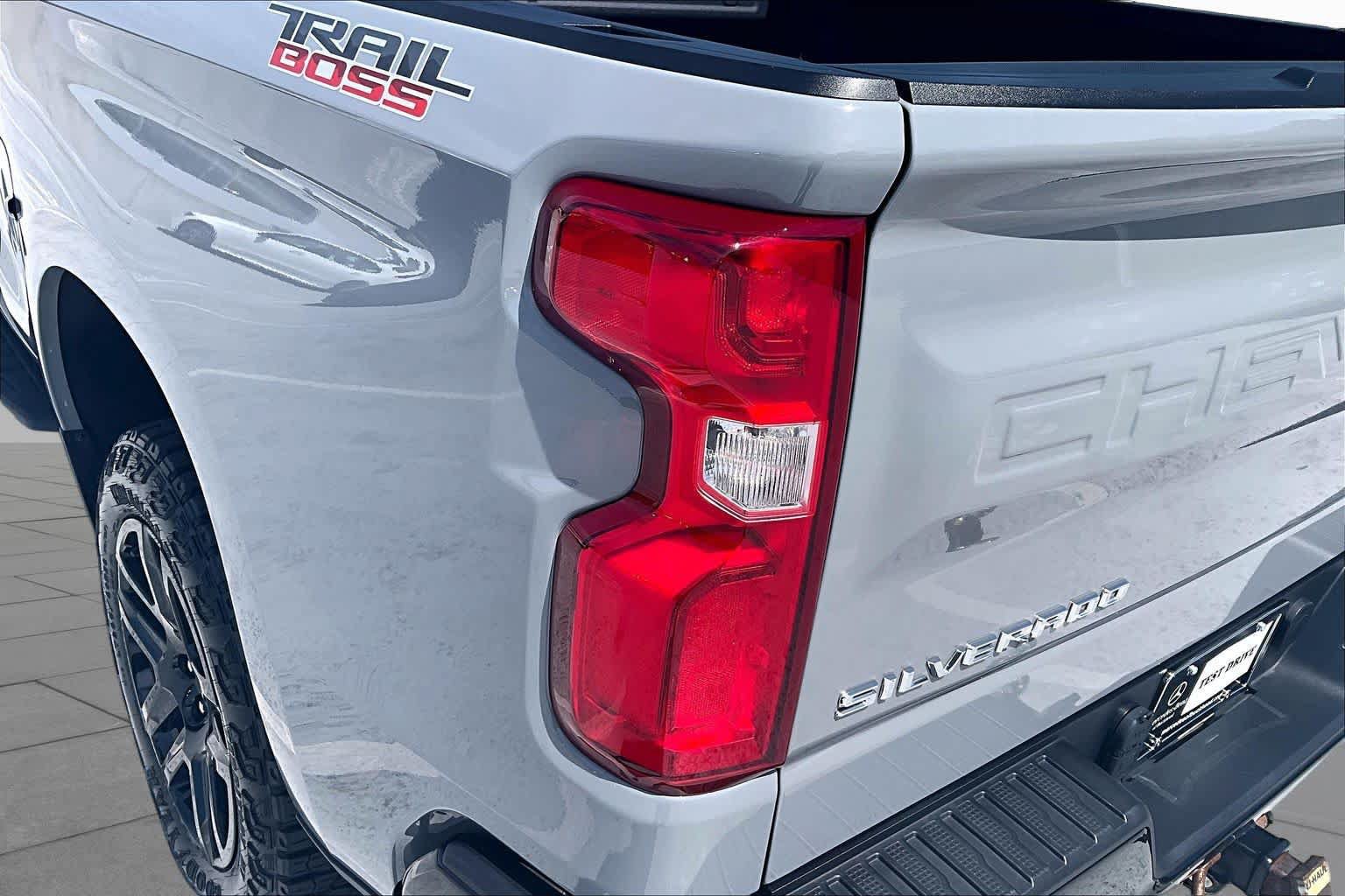 Used 2024 Chevrolet Silverado 1500 LT Trail Boss w/ Protection Package AWD/4WD image 47