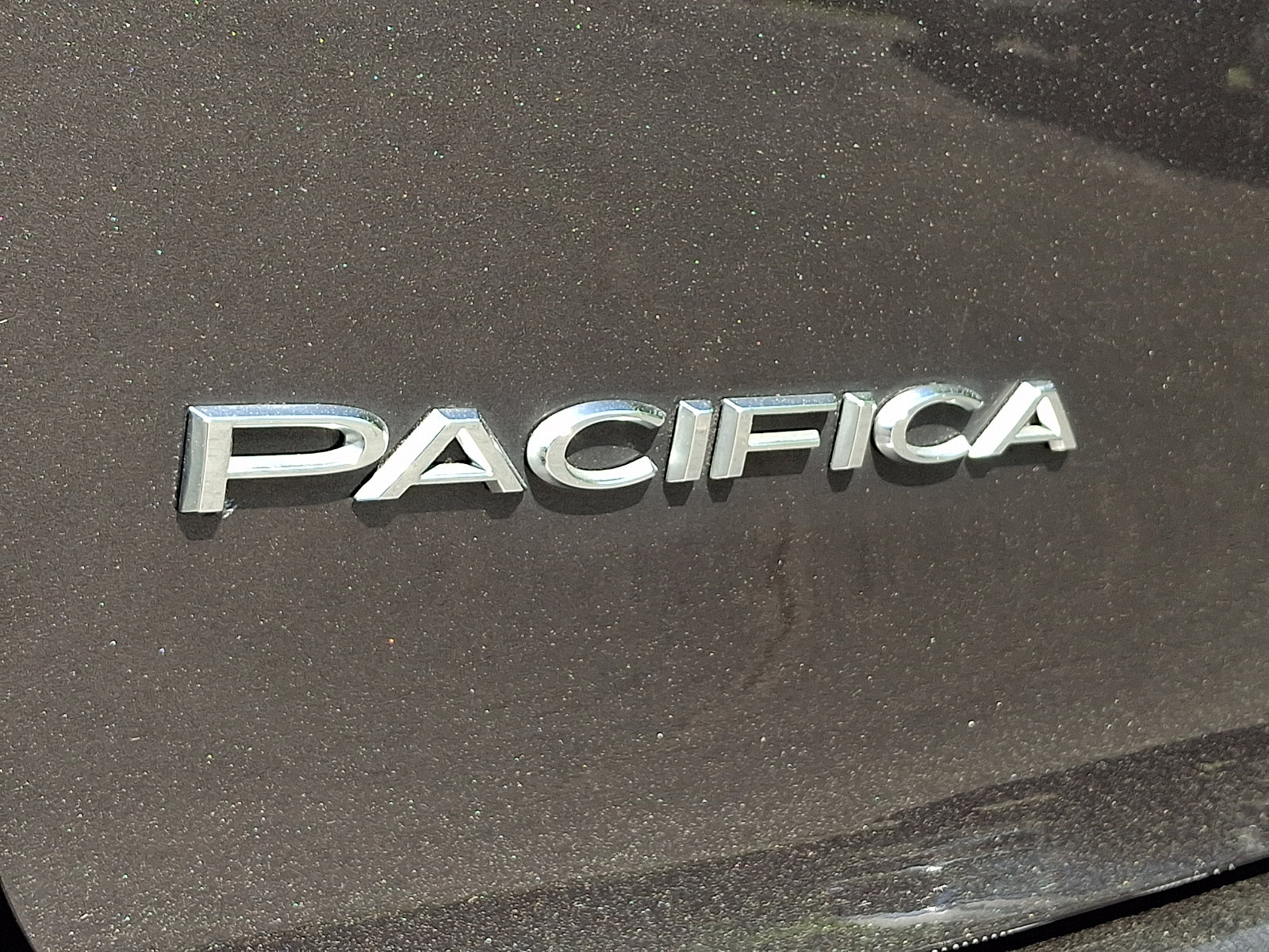 Certified 2020 Chrysler Pacifica Touring-L Plus FWD image 32