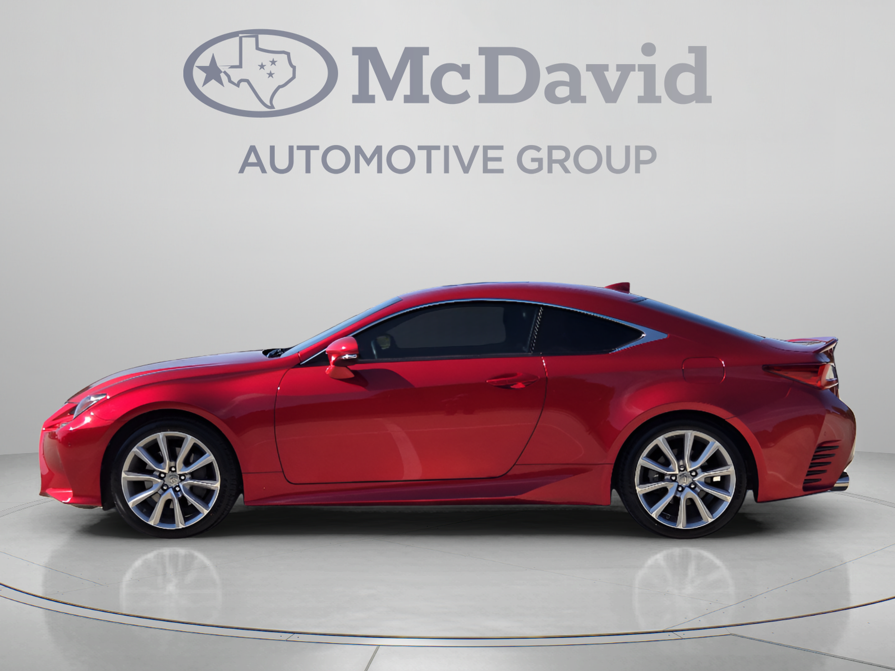 Used 2016 Lexus RC 200t w/ Navigation System Package RWD image 2