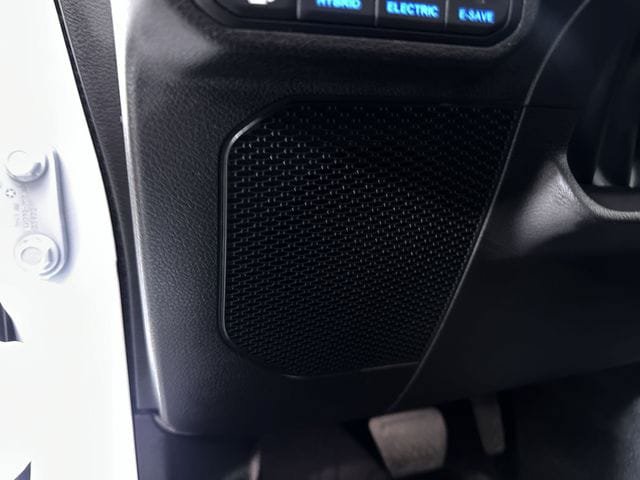 Used 2024 Jeep Wrangler Unlimited Sahara w/ Technology Group AWD/4WD image 25