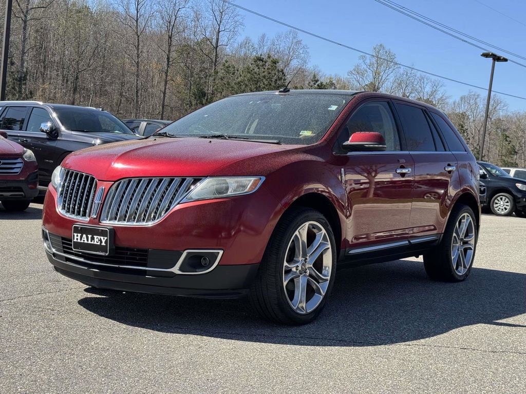 Used 2013 Lincoln MKX AWD image 25