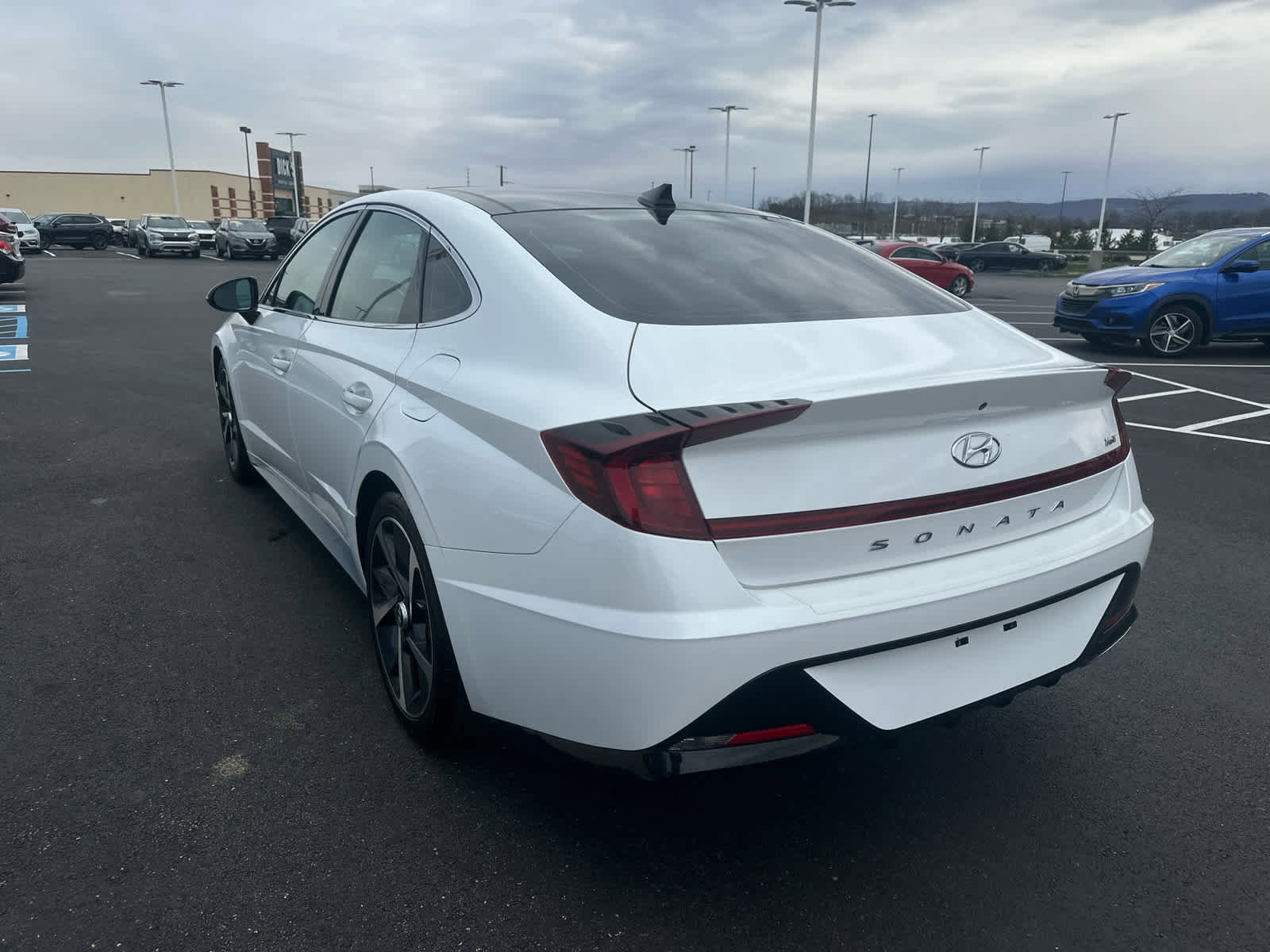 Used 2023 Hyundai Sonata SEL Plus image 6