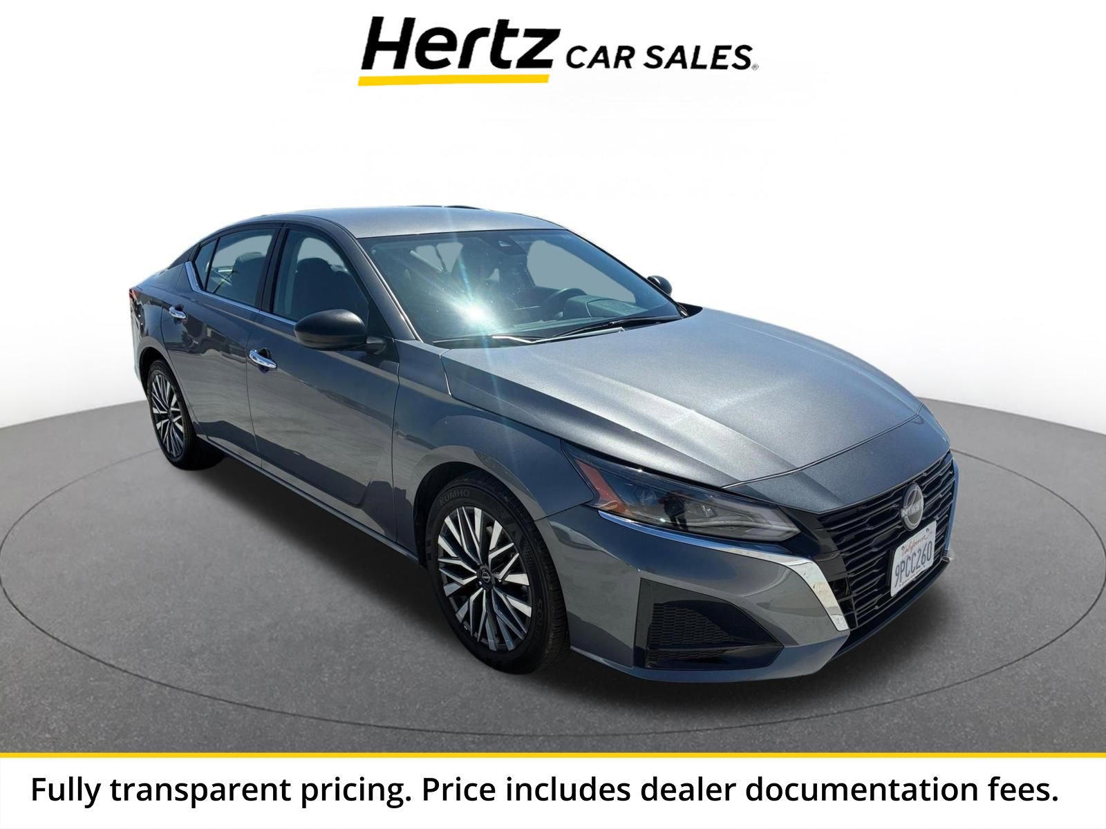 Used 2025 Nissan Altima 2.5 SV FWD image 1