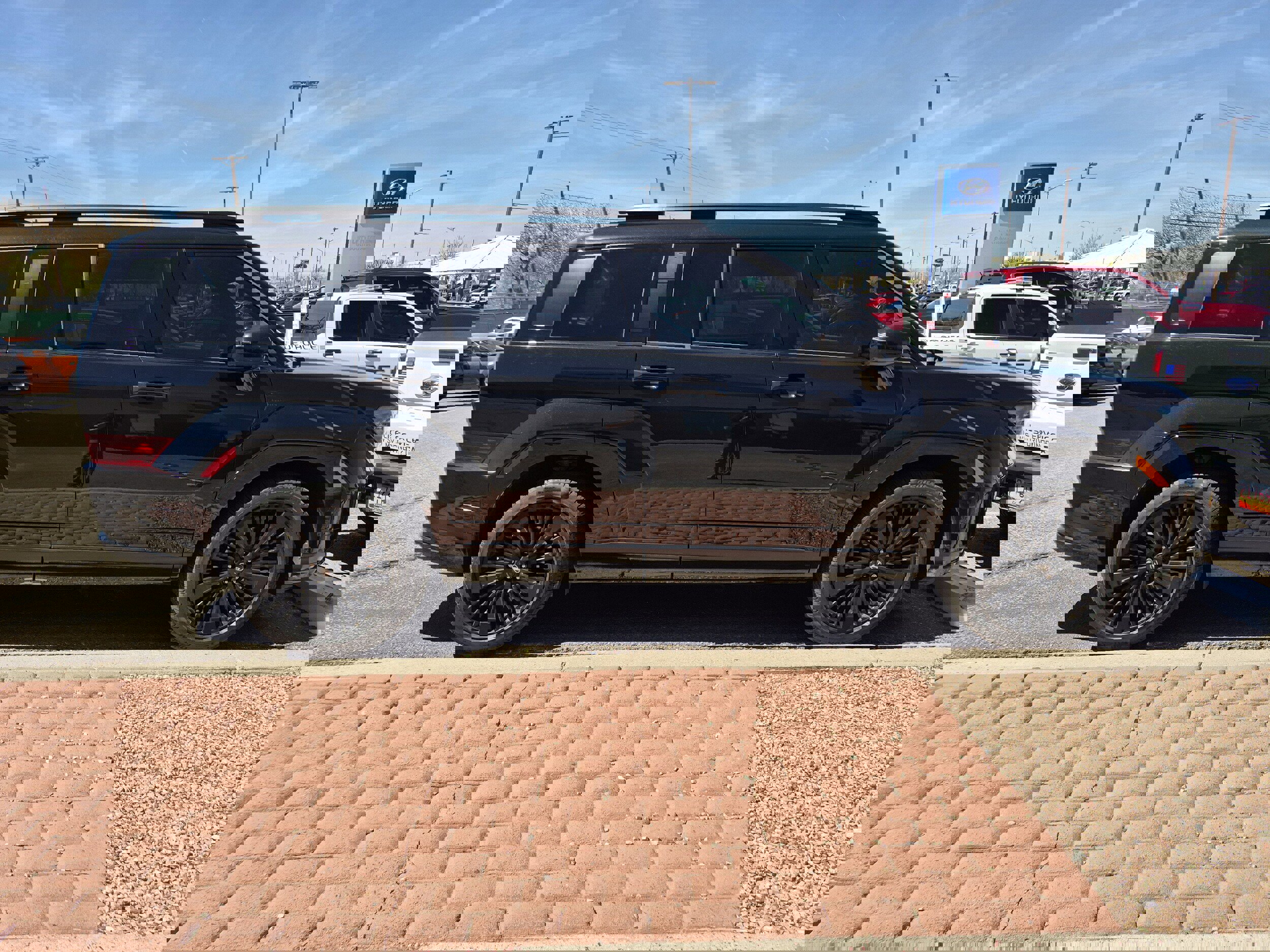 Used 2025 Hyundai Santa Fe Calligraphy image 8