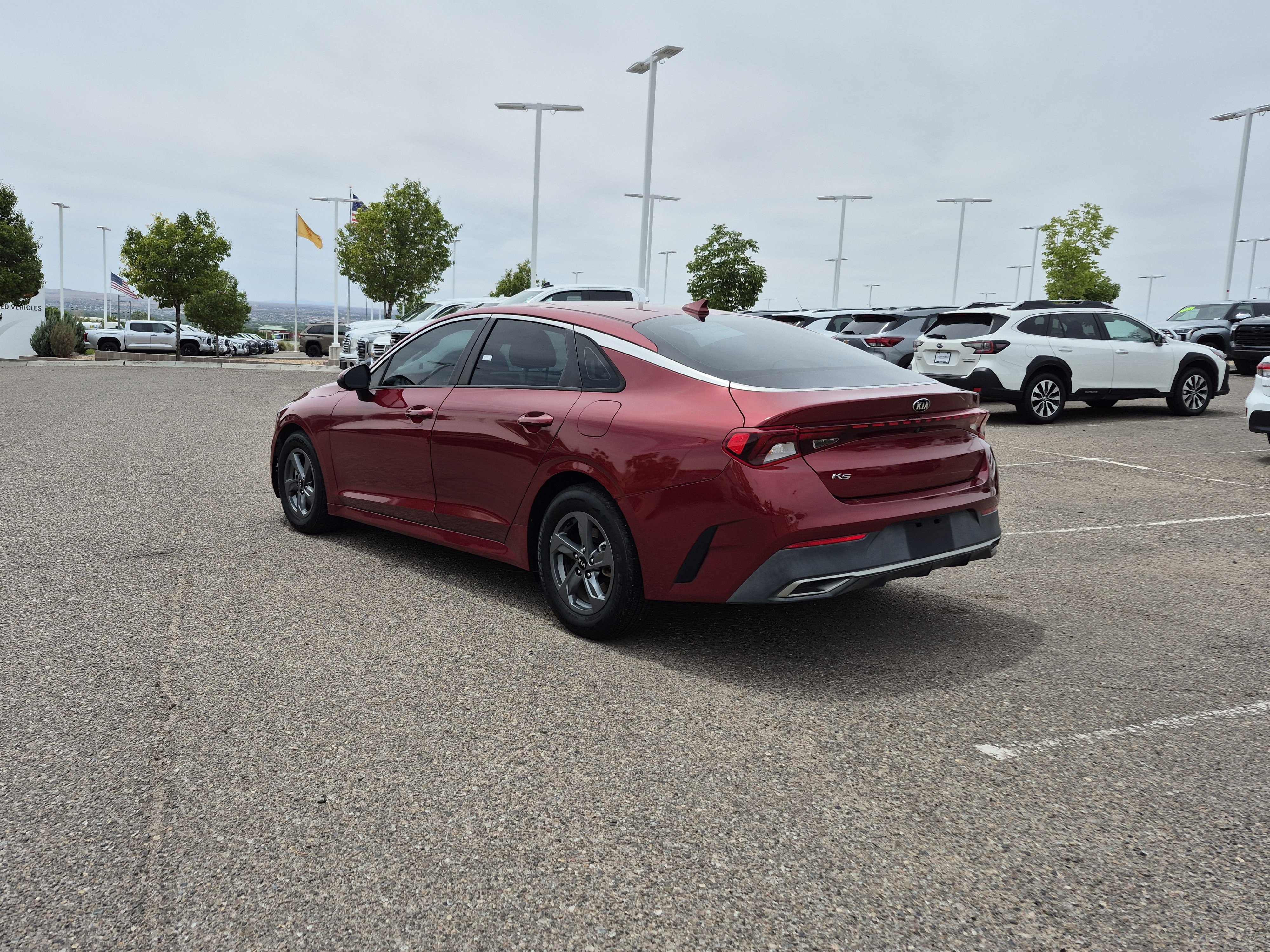 Used 2021 Kia K5 LX FWD image 4
