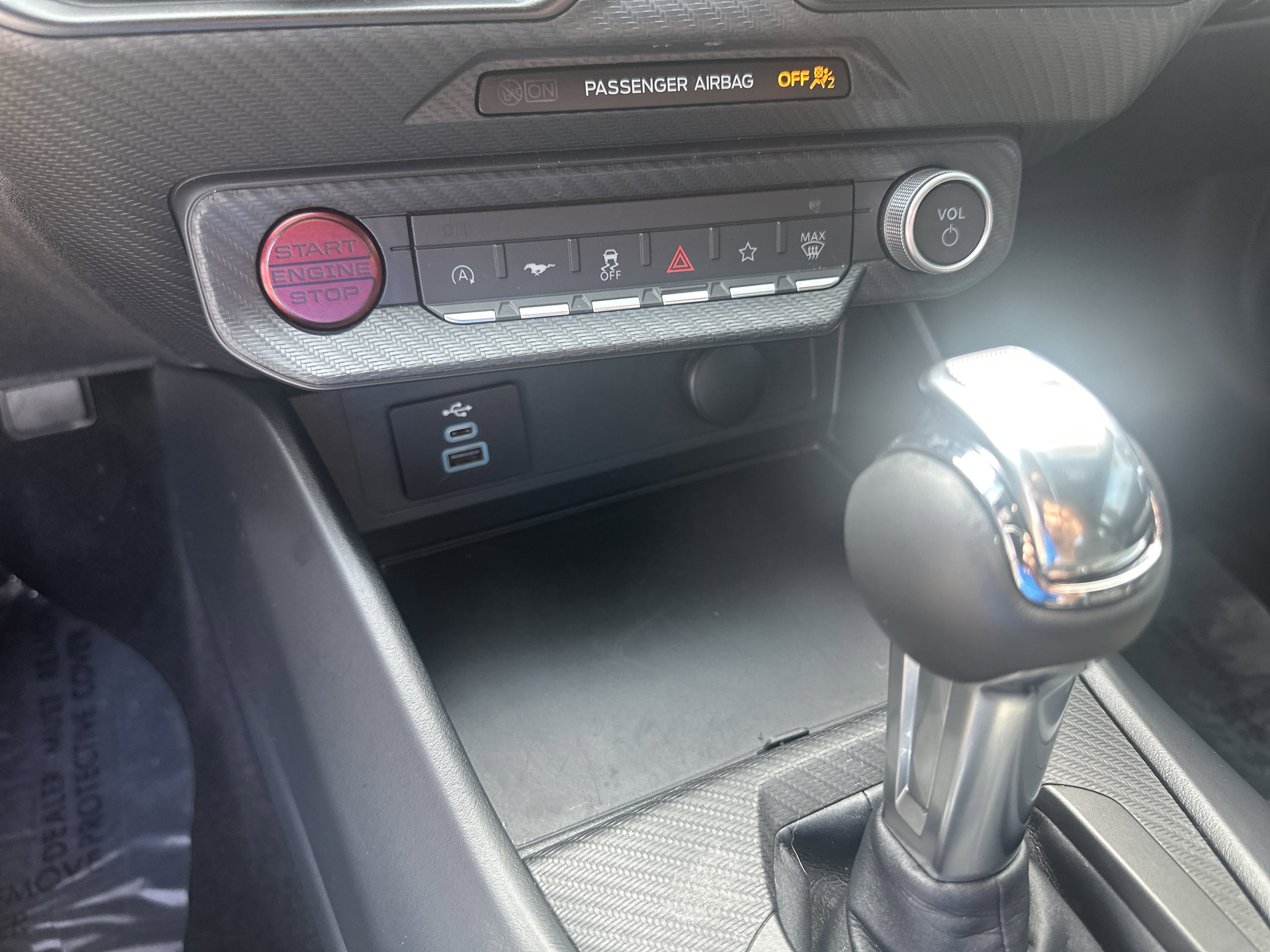 Used 2024 Ford Mustang Coupe image 27