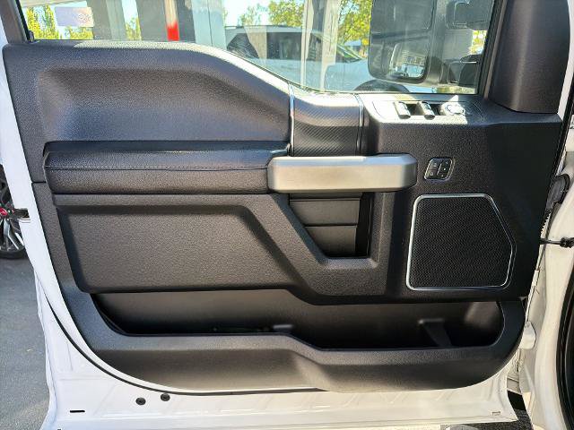 Certified 2019 Ford F150 Lariat w/ Equipment Group 502A Luxury AWD/4WD image 17