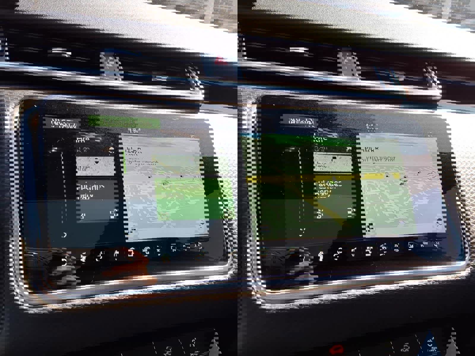 Used 2020 Land Rover Range Rover Velar R-Dynamic S image 26