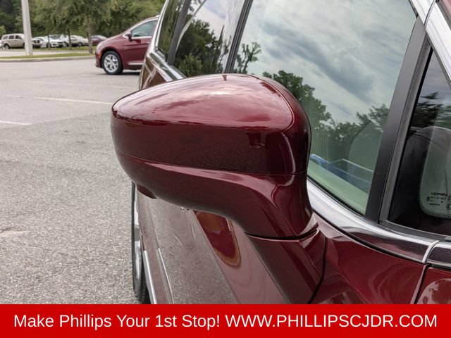 Certified 2019 Chrysler Pacifica Touring-L Plus FWD image 11