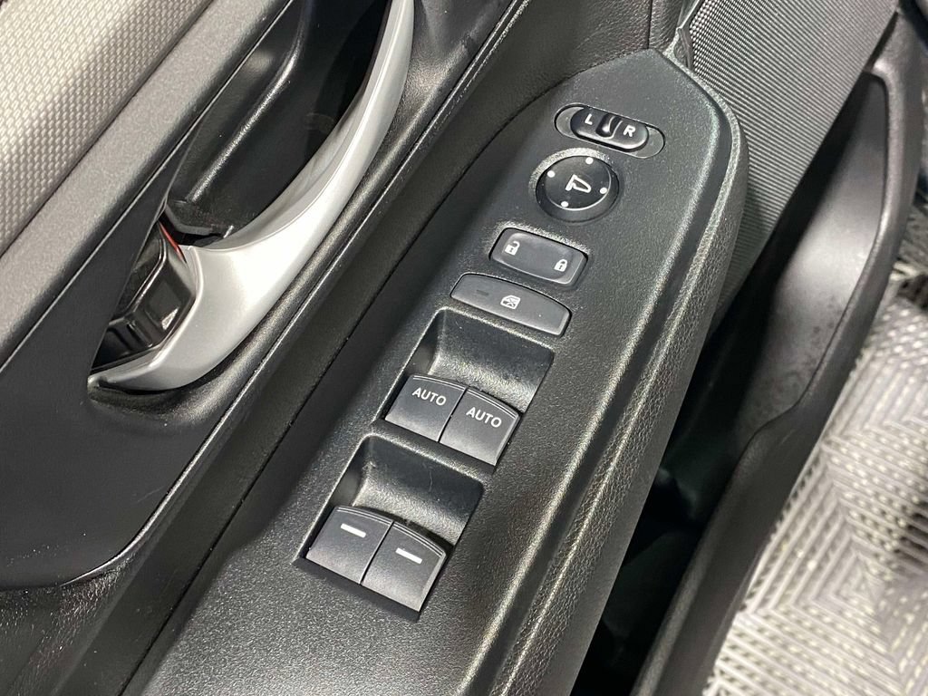 Used 2021 Honda CR-V Special Edition image 19