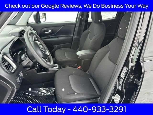 Used 2023 Jeep Renegade Latitude AWD/4WD image 27