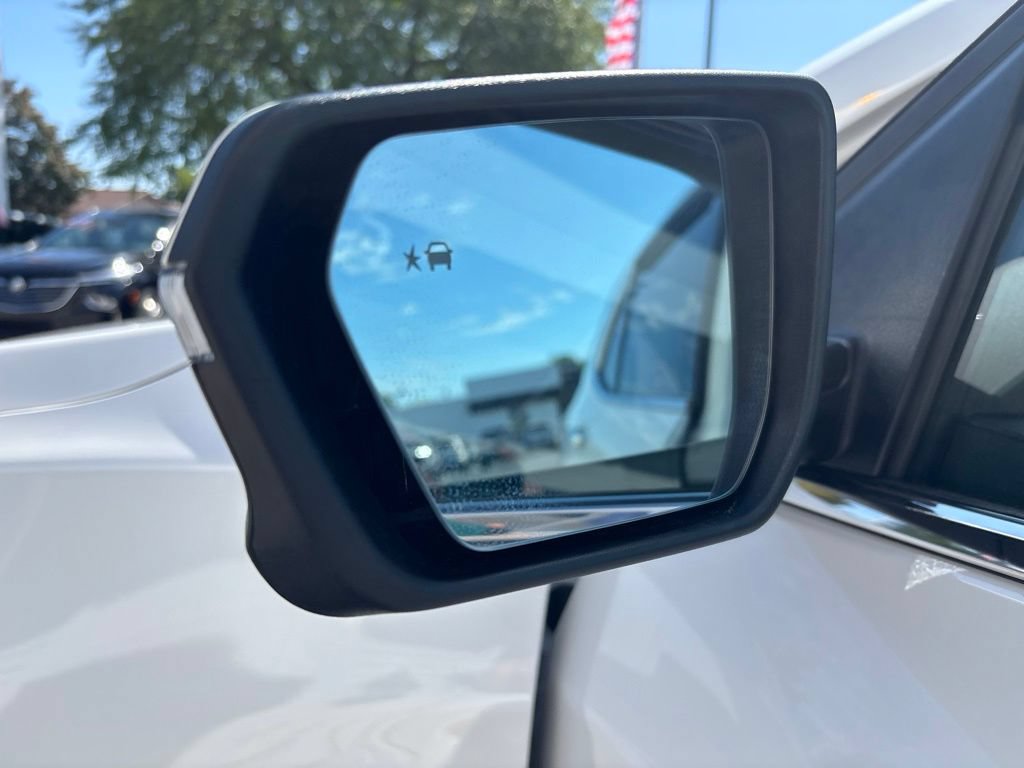Certified 2018 Chevrolet Equinox LT AWD/4WD image 15