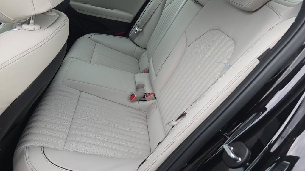 New 2026 Genesis G70 3.3T Sport Prestige AWD/4WD image 9