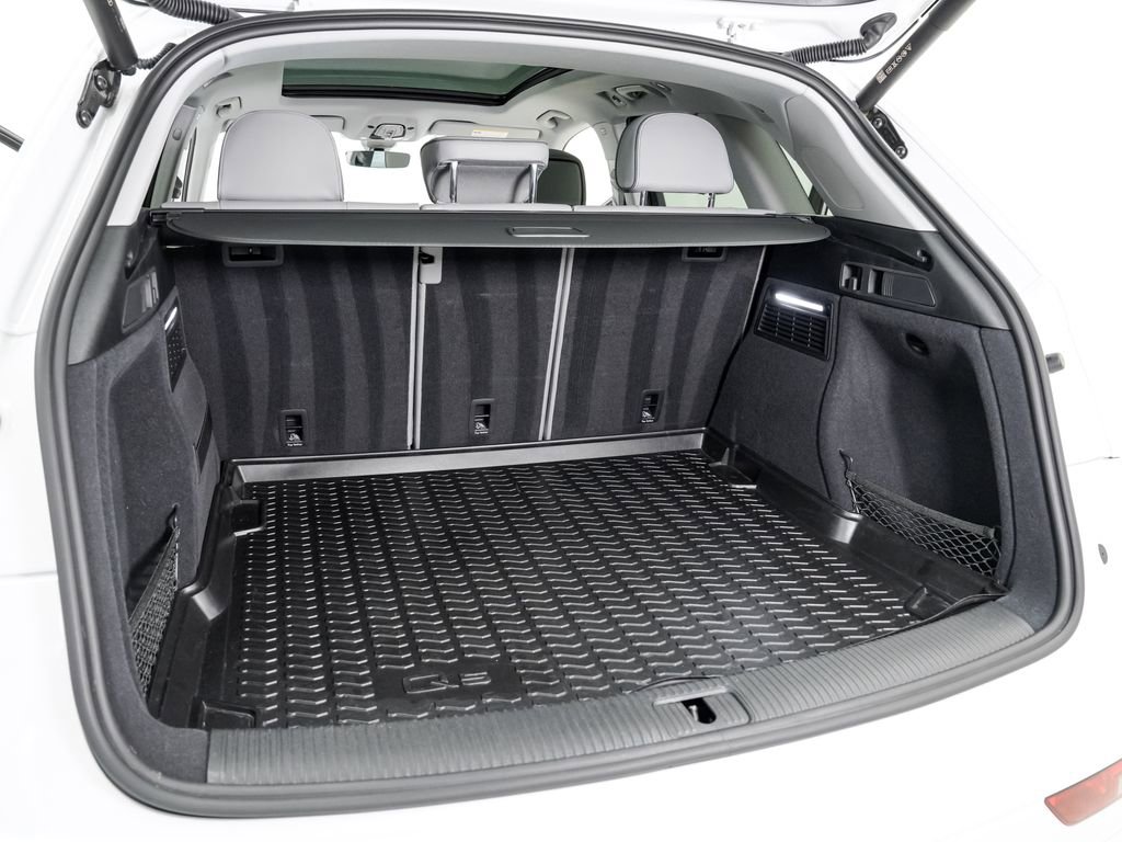 Certified 2023 Audi Q5 2.0T Prestige AWD/4WD image 26