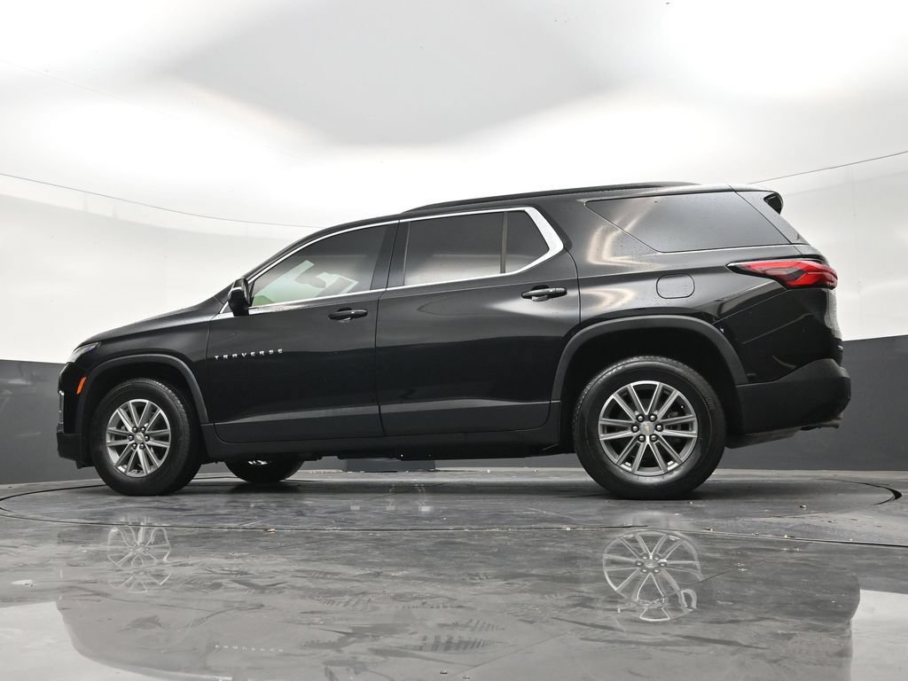 Used 2023 Chevrolet Traverse LT FWD image 21