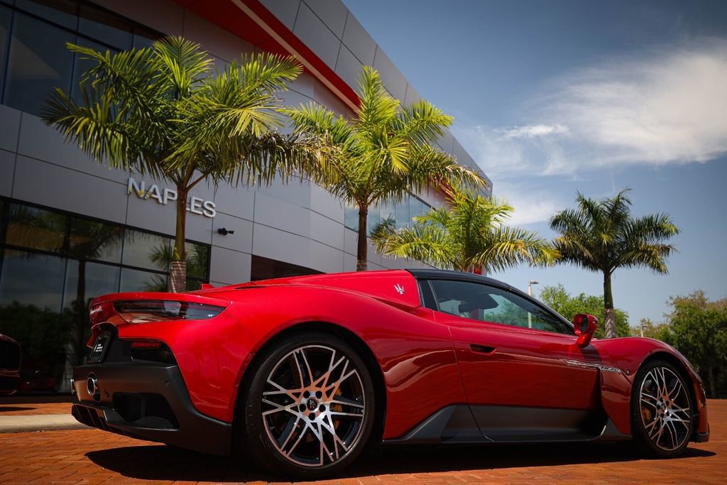 Used 2024 Maserati MC20 Cielo image 26