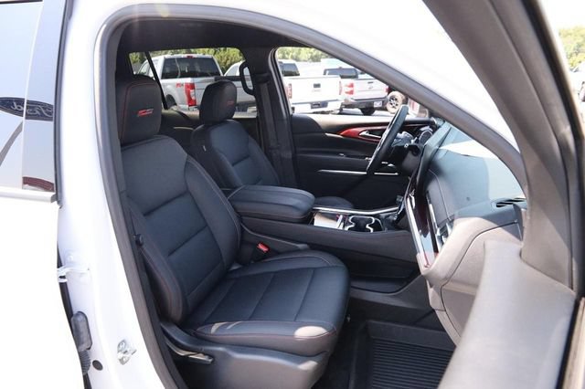 Used 2025 Chevrolet Traverse Z71 w/ Enhanced Driving Package AWD/4WD image 28