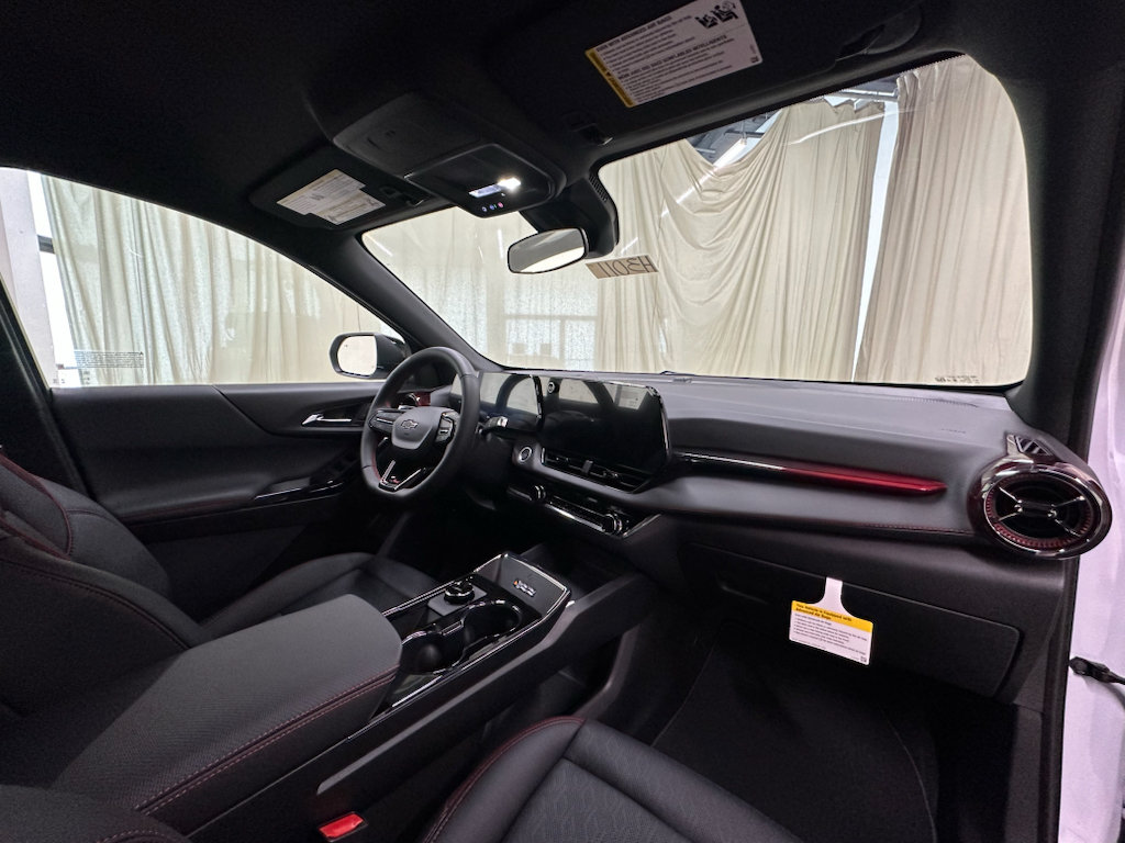 New 2027 Chevrolet Equinox RS w/ Convenience Package III FWD image 24