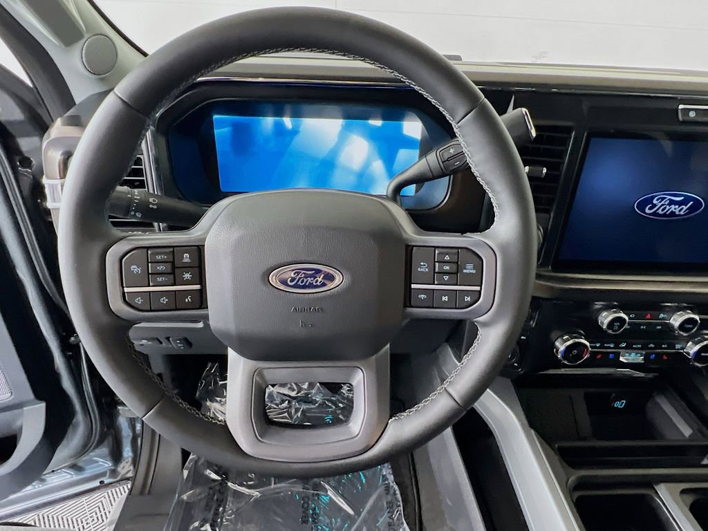 New 2026 Ford F350 Lariat w/ Black Appearance Package AWD/4WD image 8