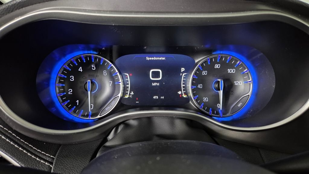 Used 2026 Chrysler Pacifica Select image 21