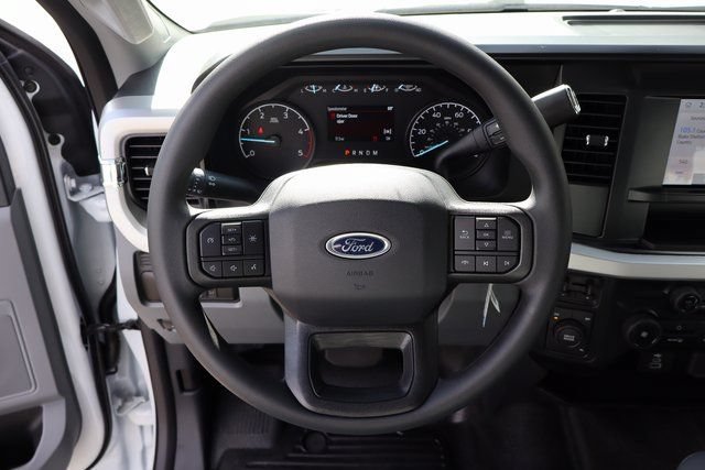 New 2026 Ford F550 4x4 Supercab Super Duty image 21