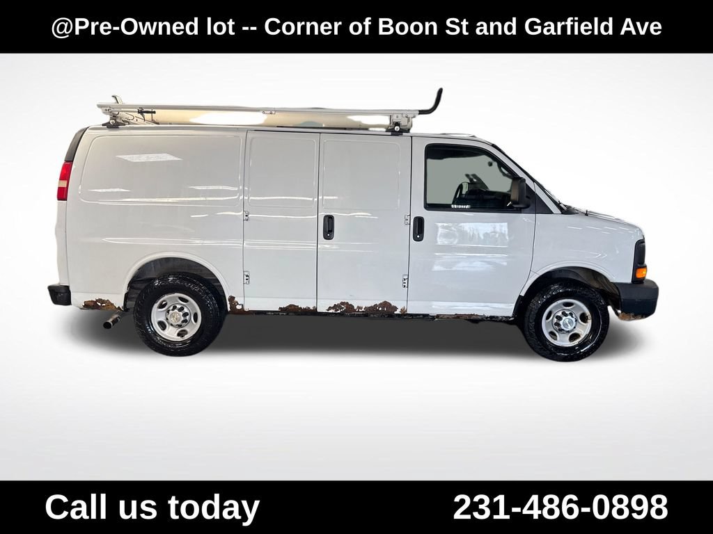 Used 2013 Chevrolet Express 2500 RWD image 6