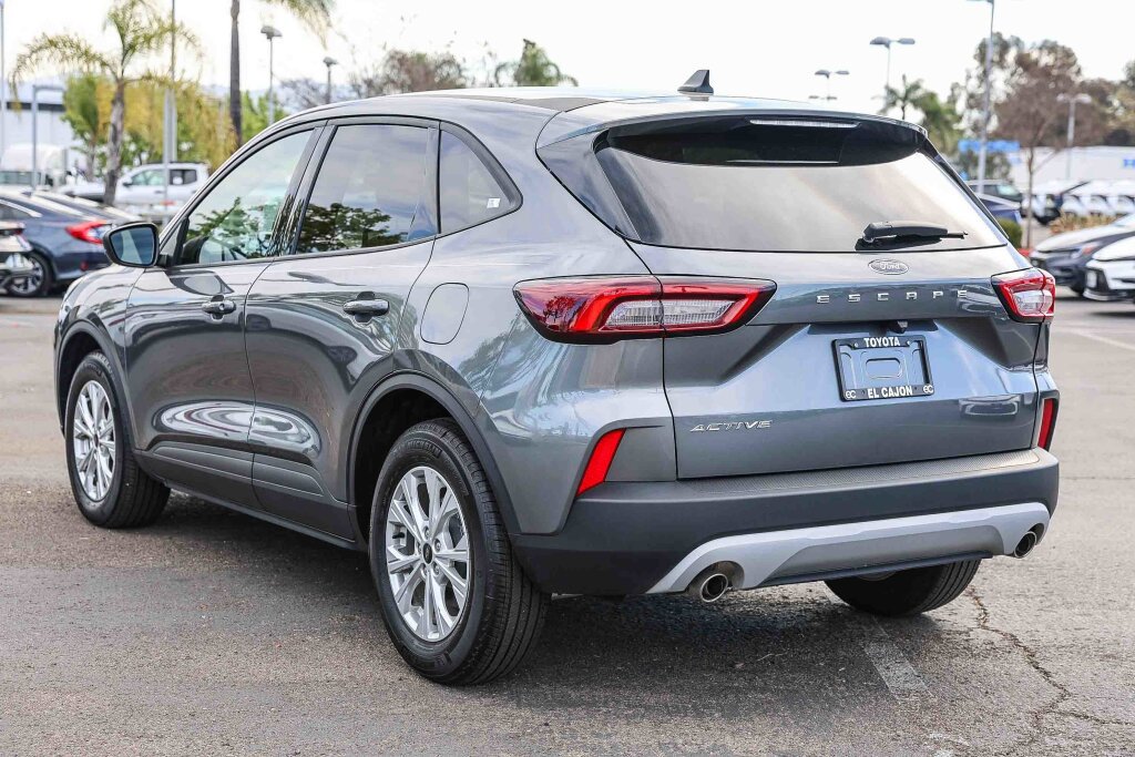 Used 2025 Ford Escape Active image 20