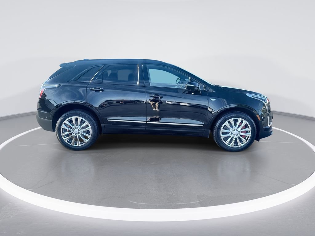 Used 2023 Cadillac XT5 Sportv w/ Technology Package AWD/4WD image 9