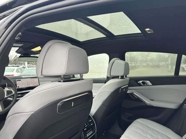 New 2026 BMW X6 xDrive40i image 11