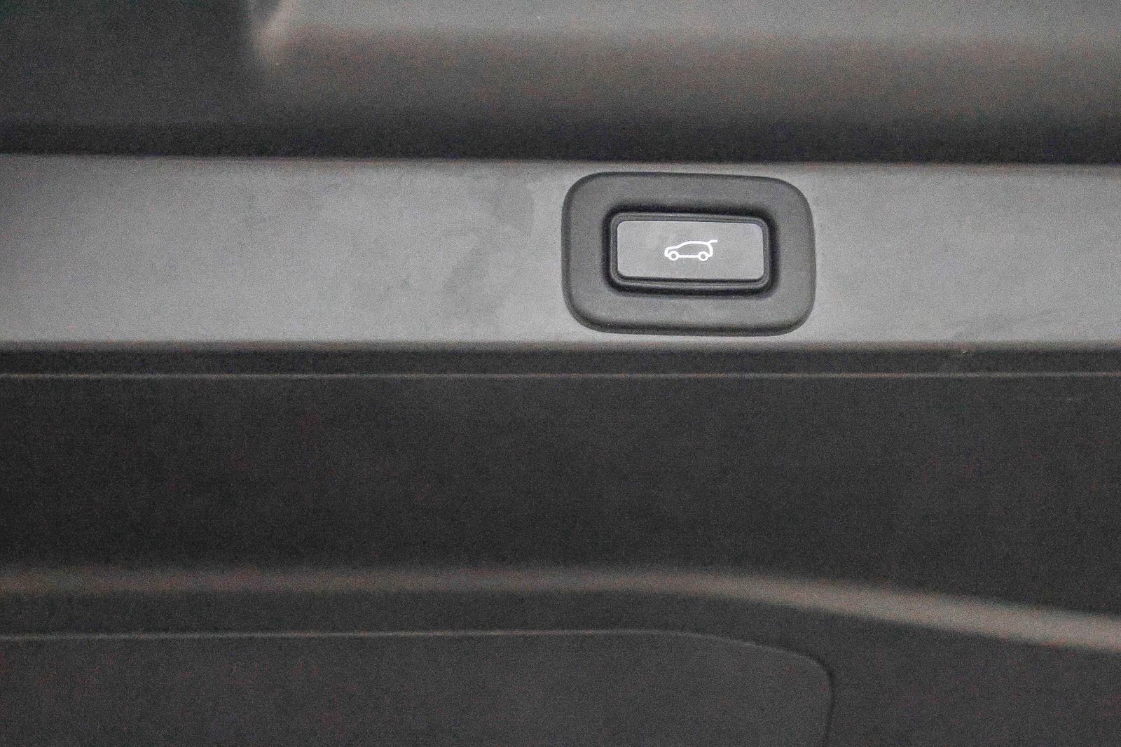 Used 2023 Land Rover Range Rover SE image 27