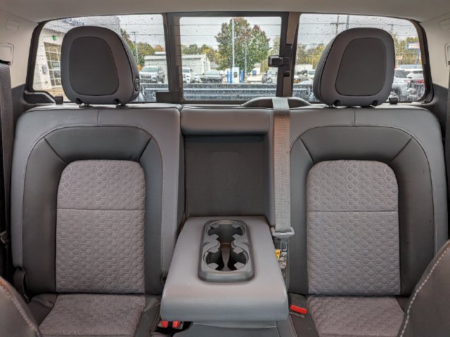 Used 2016 Chevrolet Colorado Z71 AWD/4WD image 16