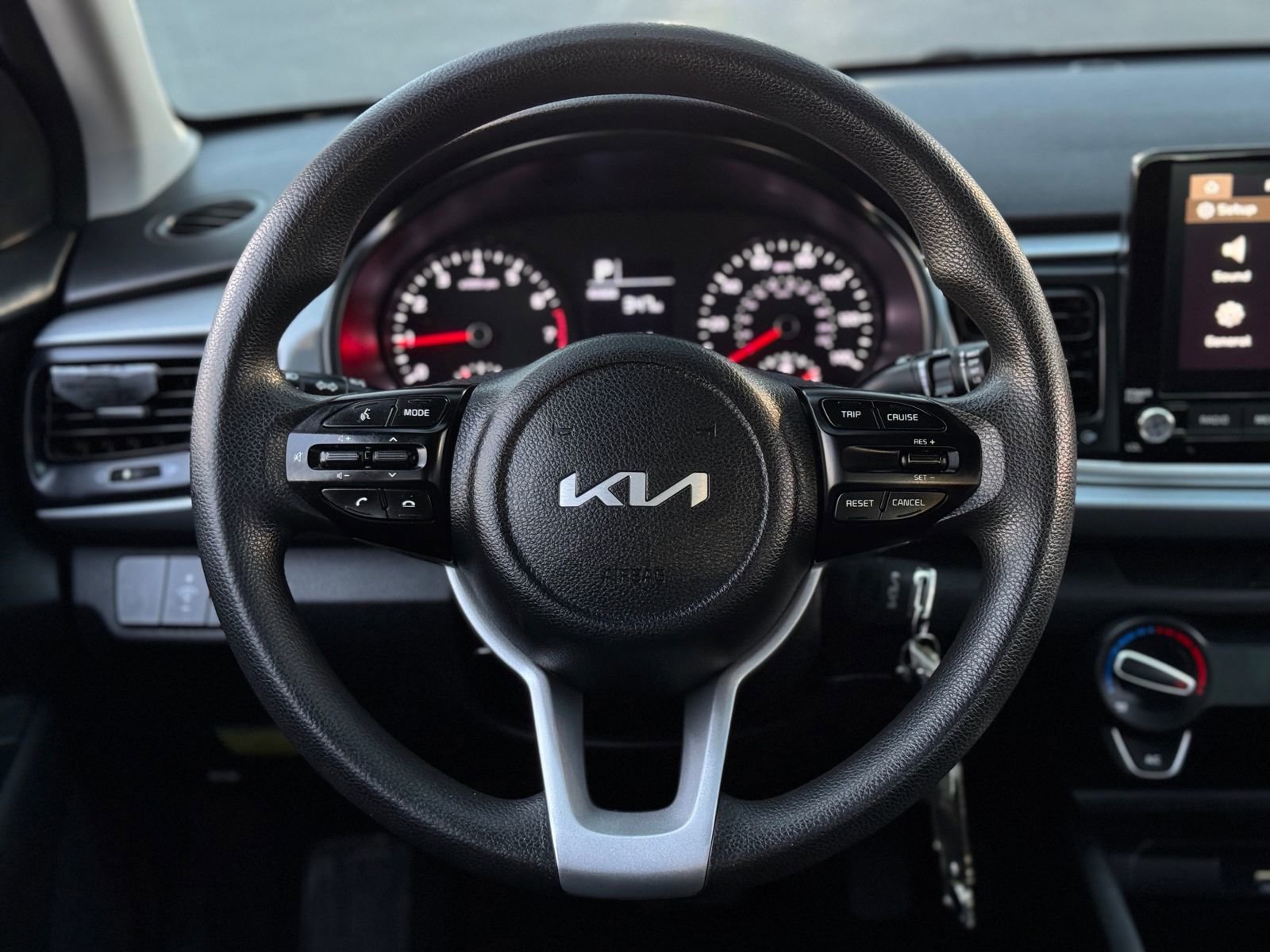 Used 2022 Kia Rio S image 16