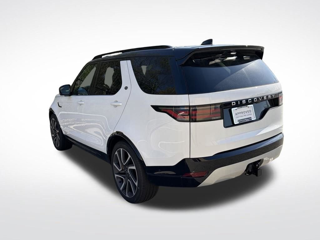 Certified 2024 Land Rover Discovery Metropolitan Edition AWD/4WD image 6