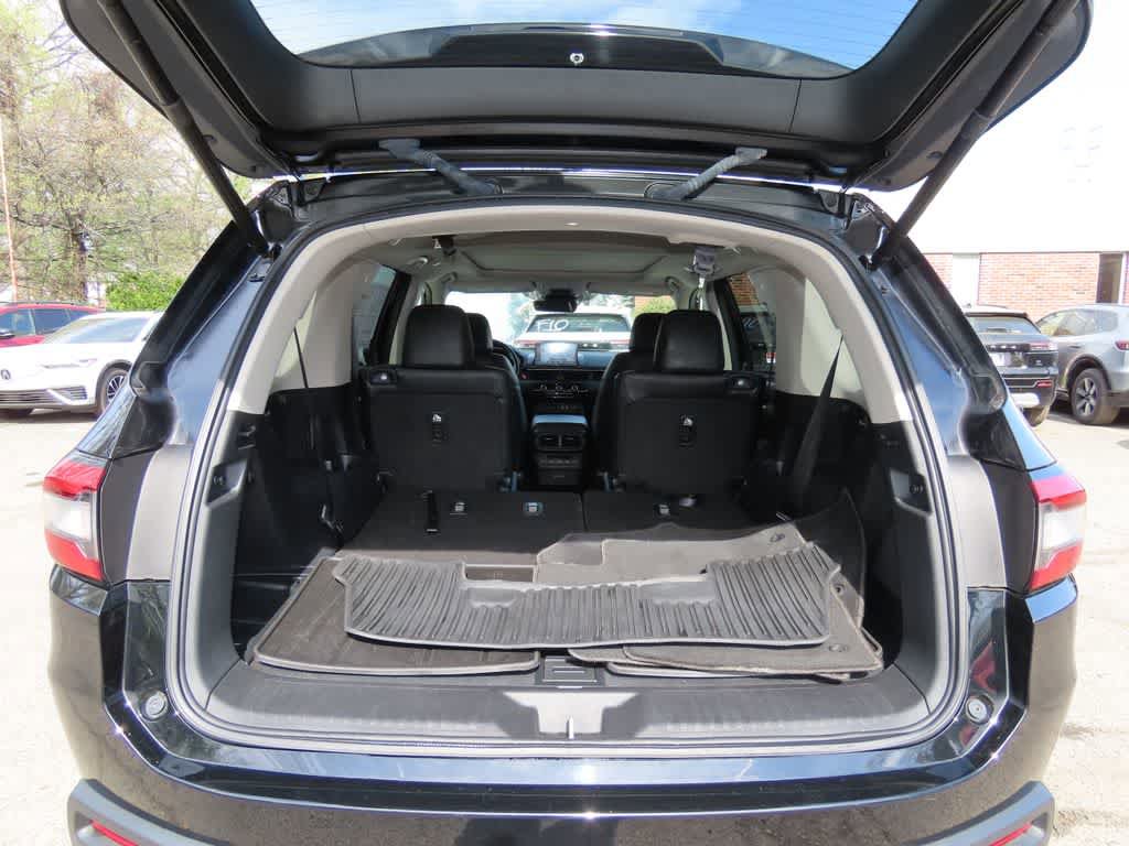 Certified 2023 Honda Pilot Touring image 12