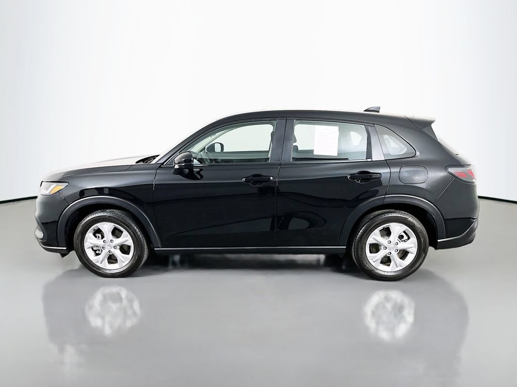 Used 2025 Honda HR-V LX image 5