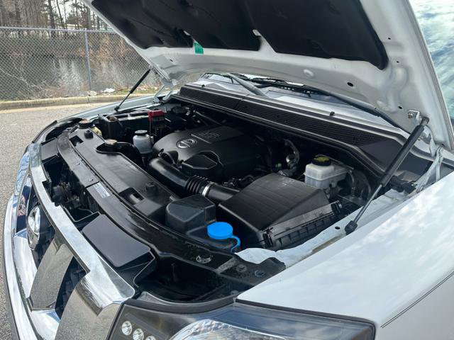 Used 2012 Nissan Titan SV w/ SV Value Truck Pkg image 39