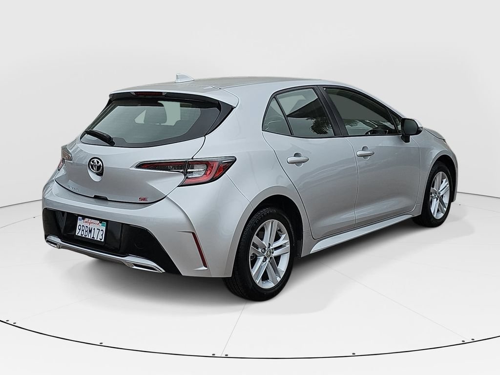 Used 2022 Toyota Corolla SE FWD image 3