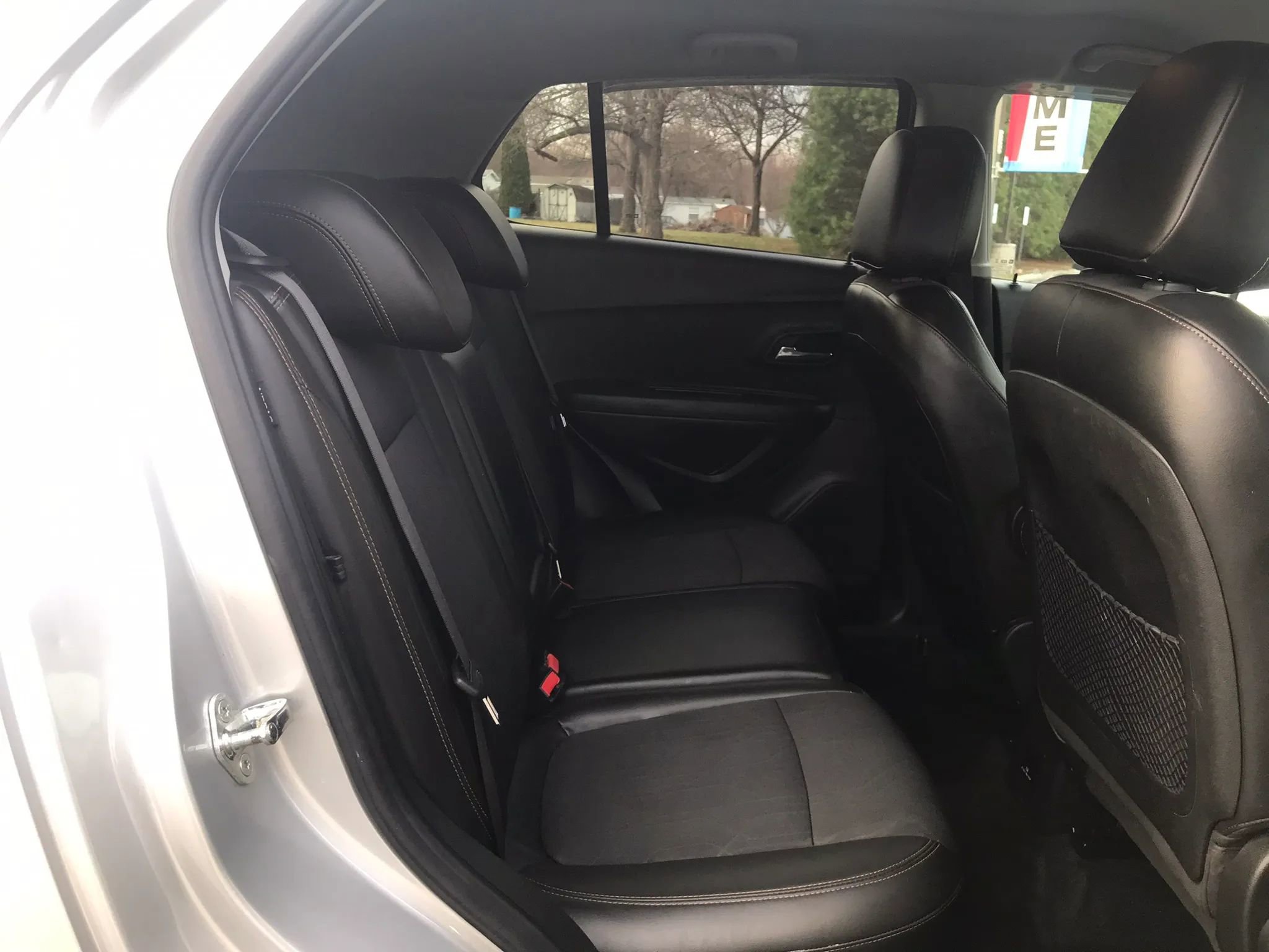 Used 2018 Chevrolet Trax LT w/ LT Convenience Package AWD/4WD image 45